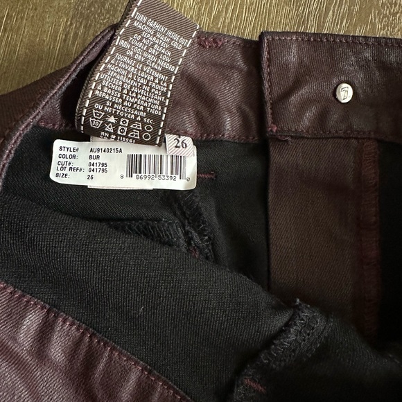 7 for All Mankind coated pencil skirt in burgundy. SZ 26, NWT - Picture 4 of 5